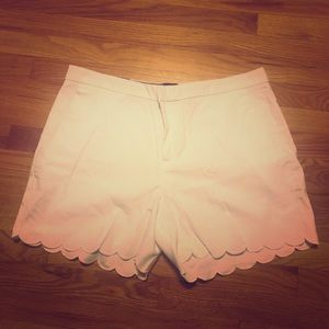 NWT ✨ Banana Republic Scalloped Shorts